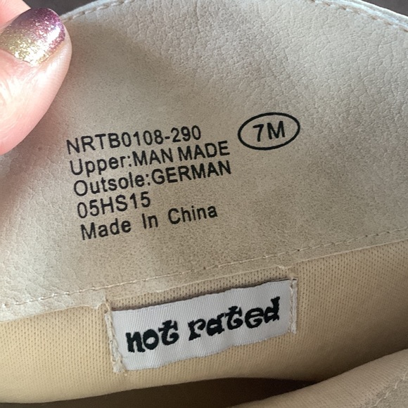 white beautiful Studded/Rhinestone tall Boots - Picture 3 of 7